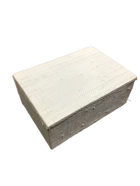 Adie Simple Jewelry Box - Eco-friendly, handcrafted storage box made from natural plant fibers, perfect for organizing jewelry and keepsakes with an elegant and sustainable design.